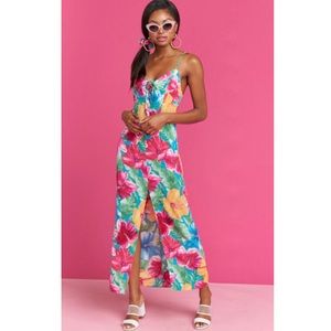 Leyton Lace Up Maxi ~ Malibu Barbie 👱🏻‍♀️👗